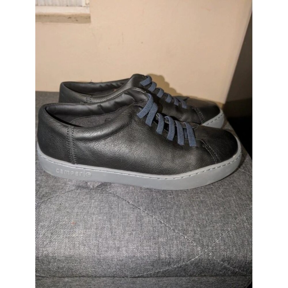 Camper Runner Black Leather Sneakers Elastic Laces Grey Sole EU 41 US M8 / W10